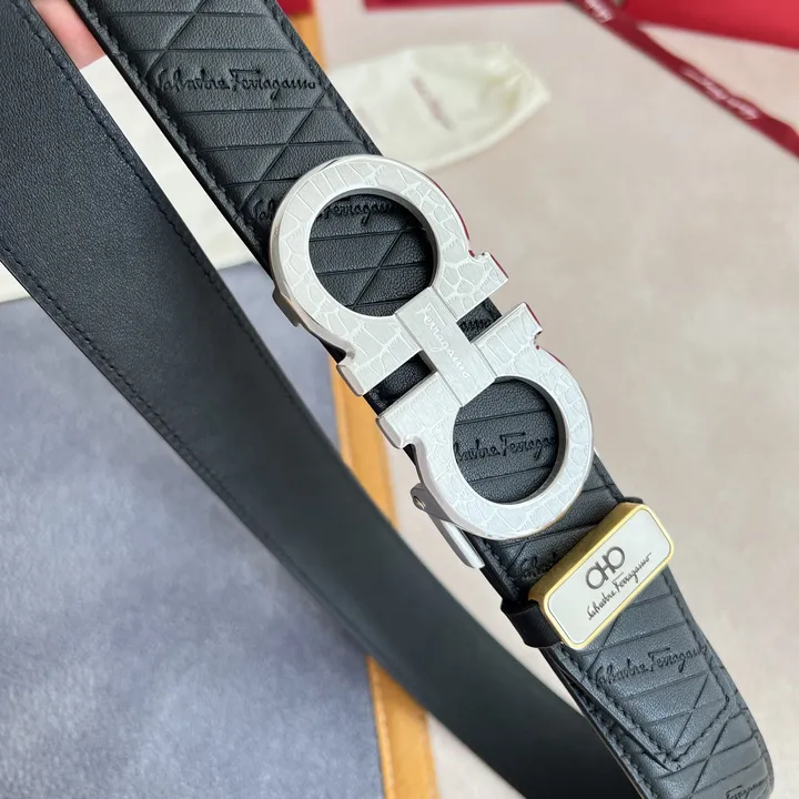 スーパーコピー フェラガモ ベルト