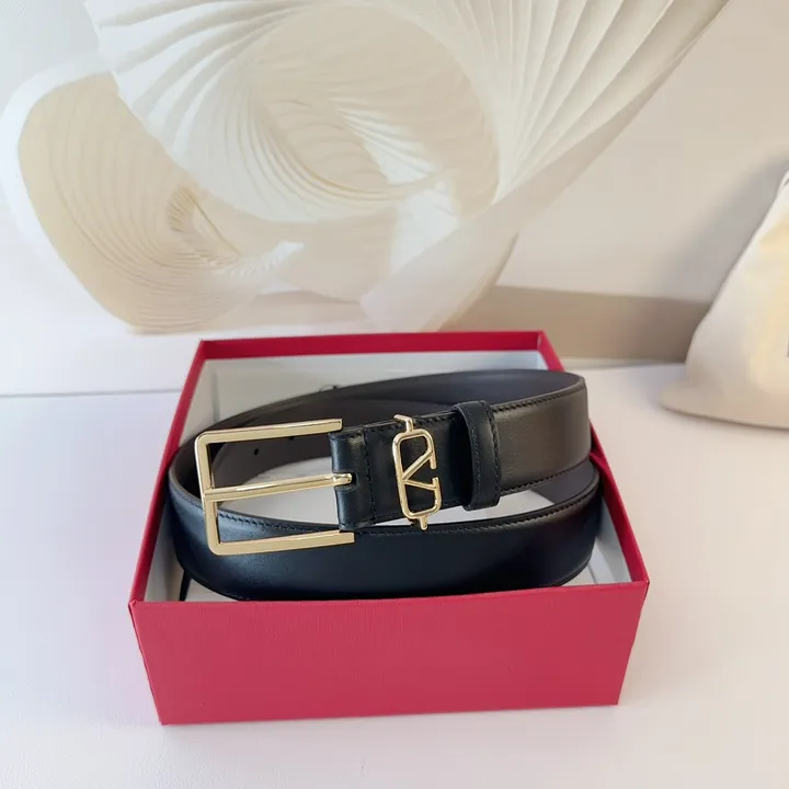 スーパーコピー ヴァレンティノ ベルト