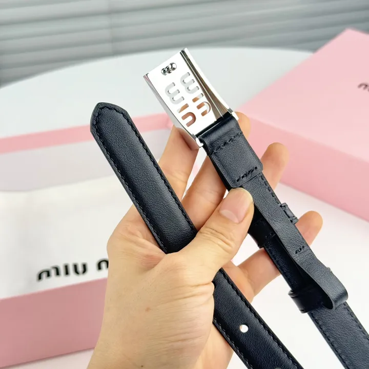 スーパーコピー ミュウミュウ ベルト