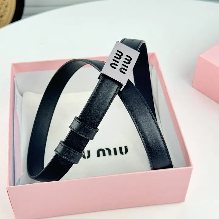 スーパーコピー ミュウミュウ ベルト