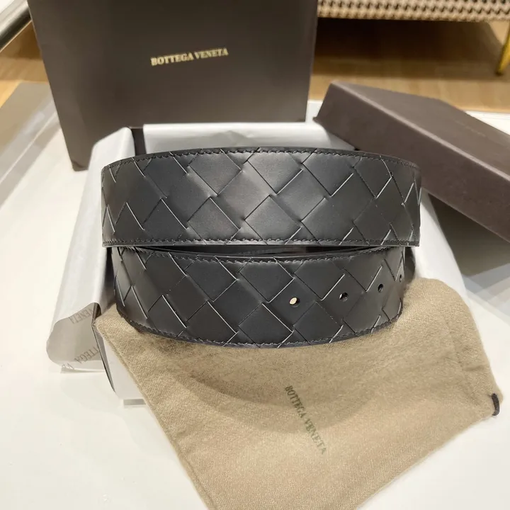 スーパーコピー ボッテガ ヴェネタ ベルト