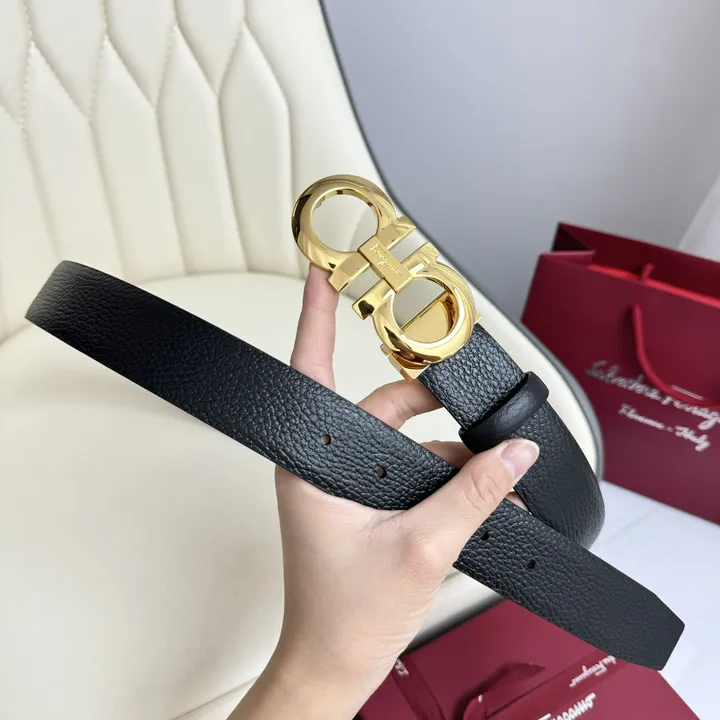 スーパーコピー フェラガモ ベルト