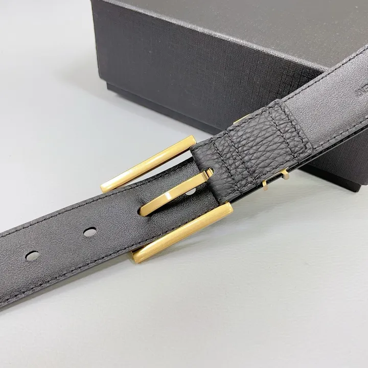 スーパーコピー イブサンローラン ベルト