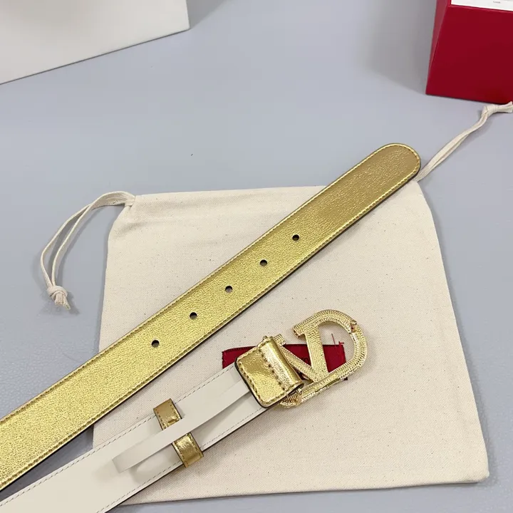 スーパーコピー ヴァレンティノ ベルト