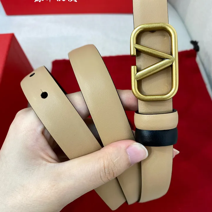 スーパーコピー ヴァレンティノ ベルト