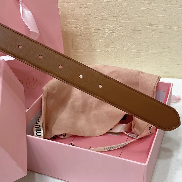 スーパーコピー ミュウミュウ ベルト