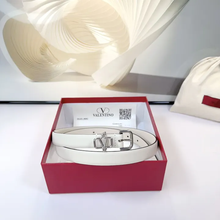 スーパーコピー ヴァレンティノ ベルト