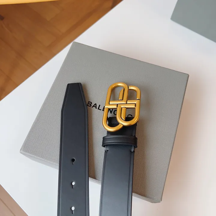 スーパーコピー バレンシアガ ベルト