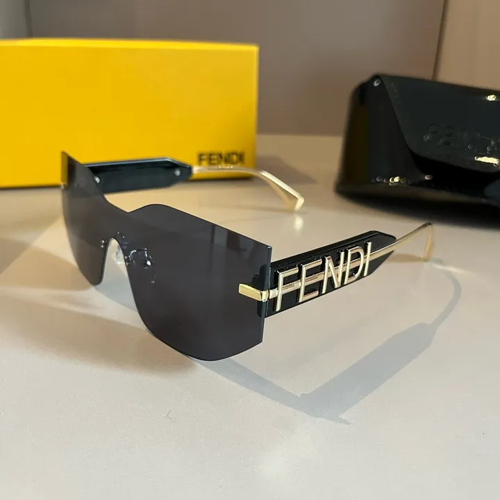 スーパーコピー フェンディ サングラス