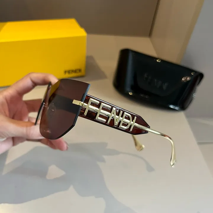 スーパーコピー フェンディ サングラス