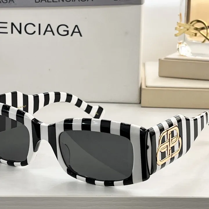 スーパーコピー バレンシアガ サングラス
