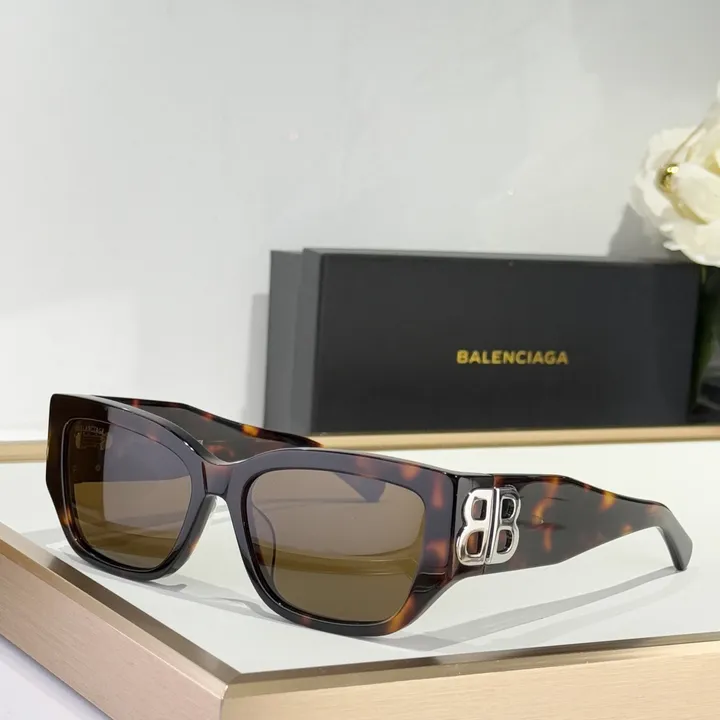 スーパーコピー バレンシアガ サングラス