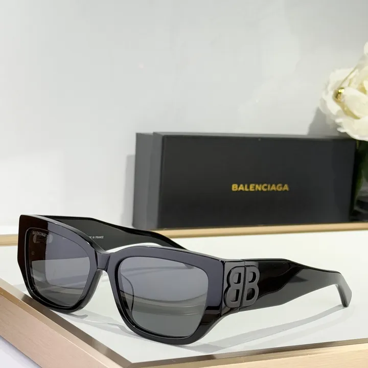 スーパーコピー バレンシアガ サングラス