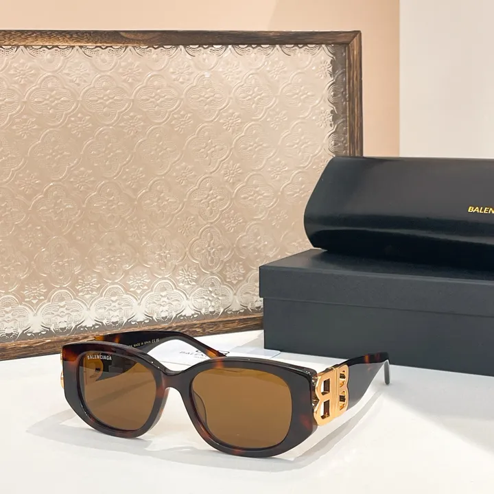スーパーコピー バレンシアガ サングラス