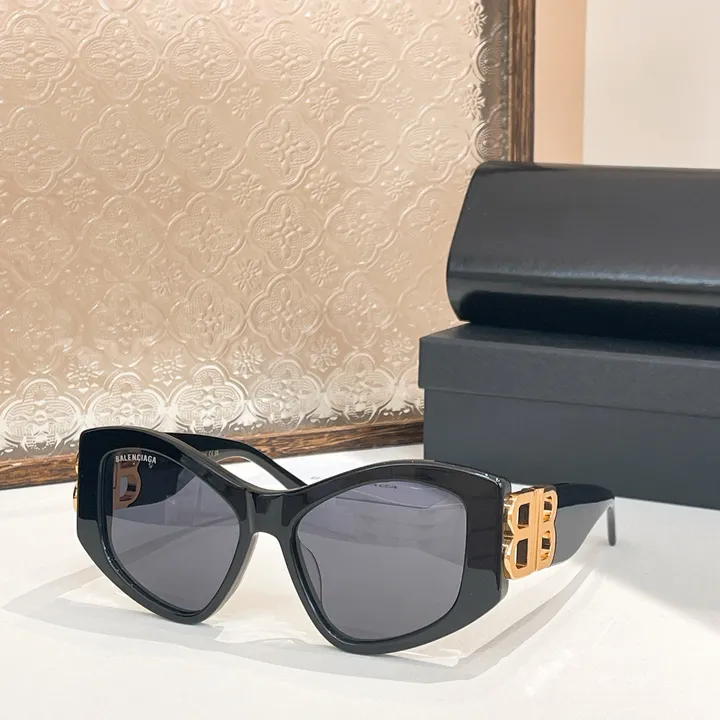 スーパーコピー バレンシアガ サングラス