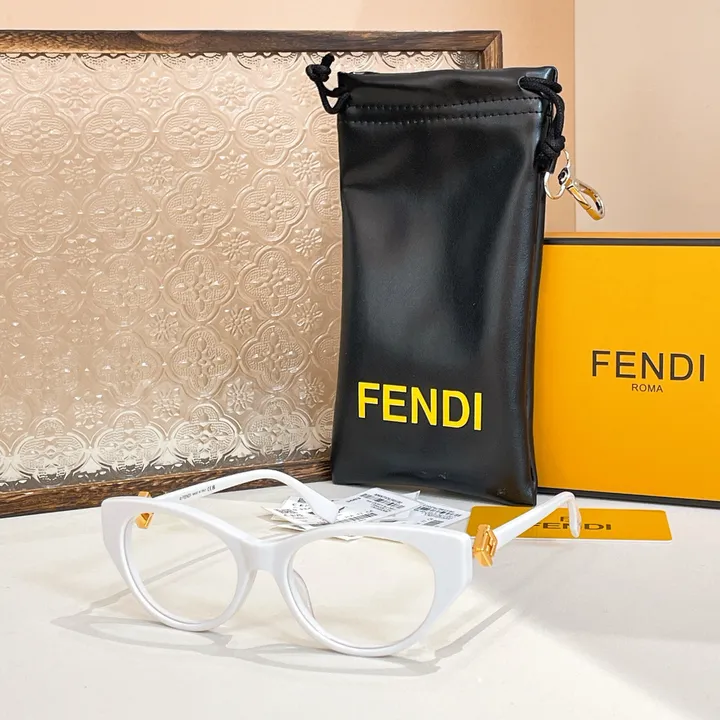 スーパーコピー フェンディ サングラス