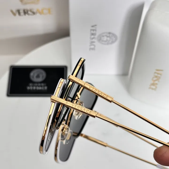 スーパーコピー ヴェルサーチ サングラス