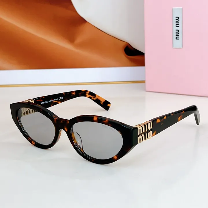 スーパーコピー ミュウミュウ サングラス