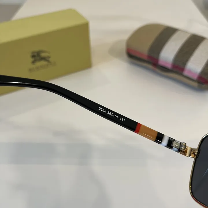 スーパーコピー バーバリー ス サングラス