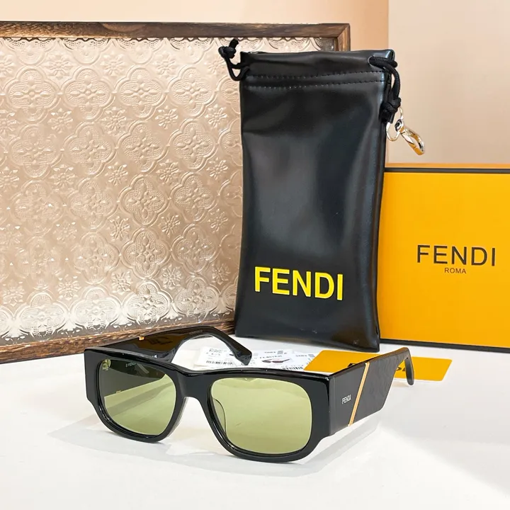 スーパーコピー フェンディ サングラス