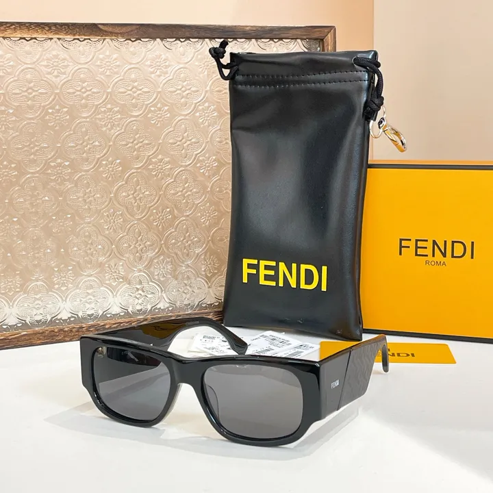 スーパーコピー フェンディ サングラス