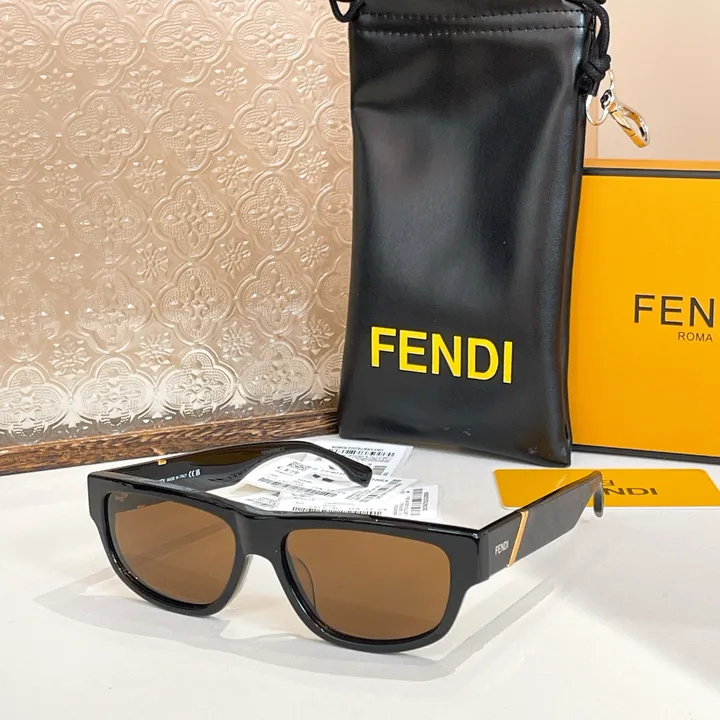 スーパーコピー フェンディ サングラス