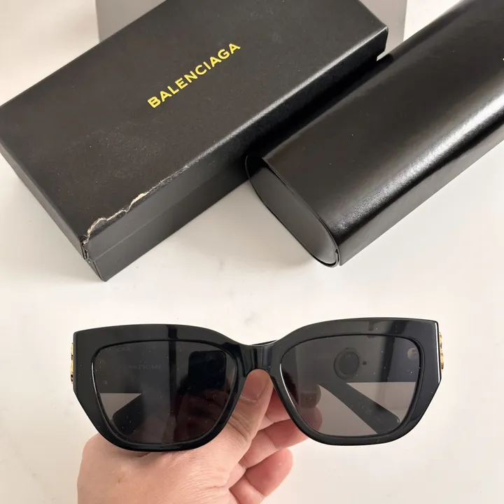 スーパーコピー バレンシアガ サングラス