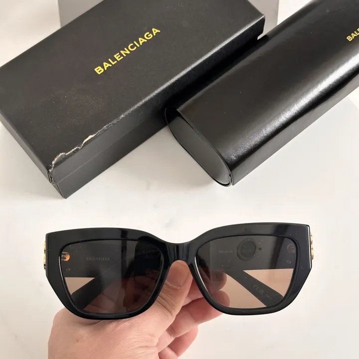 スーパーコピー バレンシアガ サングラス