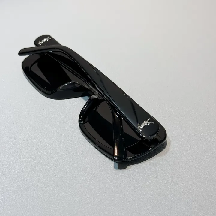 スーパーコピー イブサンローラン サングラス