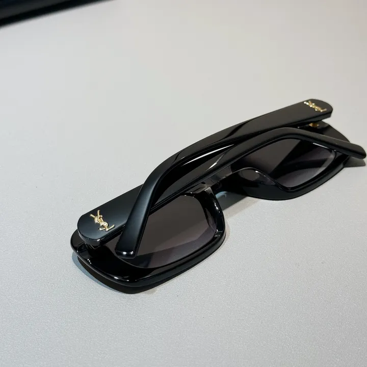 スーパーコピー イブサンローラン サングラス