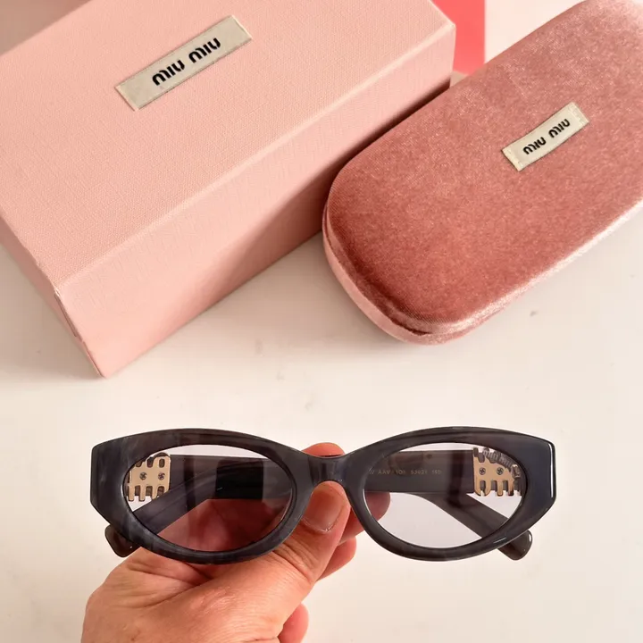 スーパーコピー ミュウミュウ サングラス