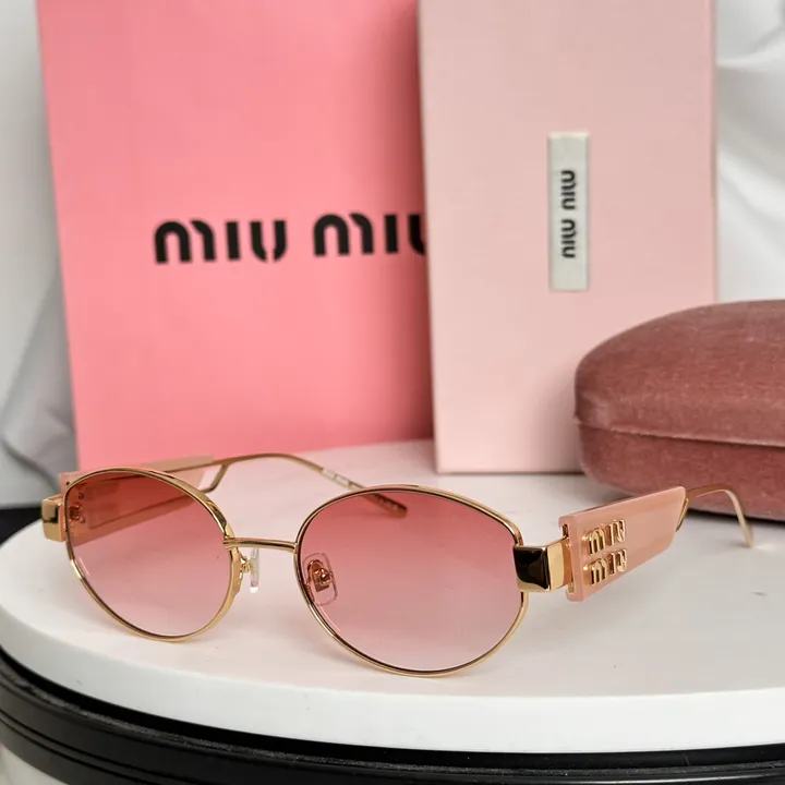 スーパーコピー ミュウミュウ サングラス
