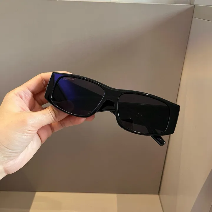 スーパーコピー バレンシアガ サングラス
