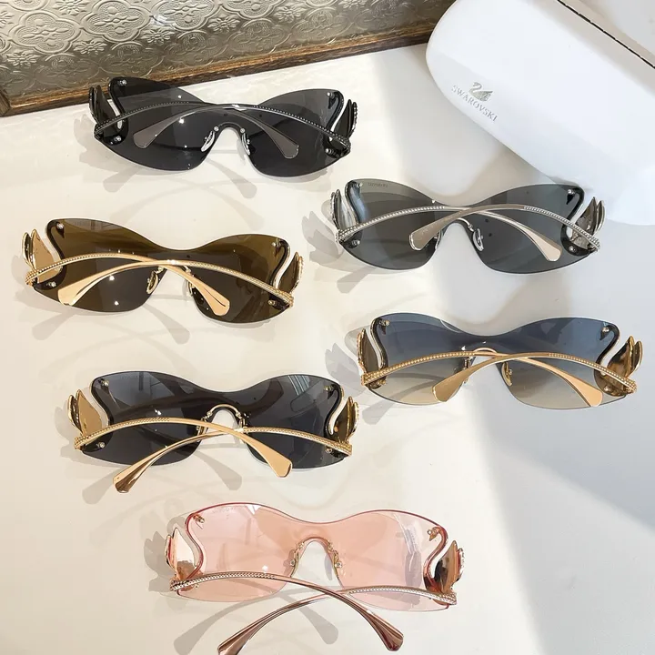 スーパーコピー スワロフスキー サングラス