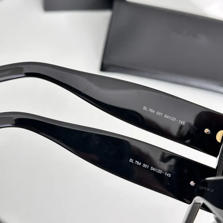 スーパーコピー イブサンローラン サングラス