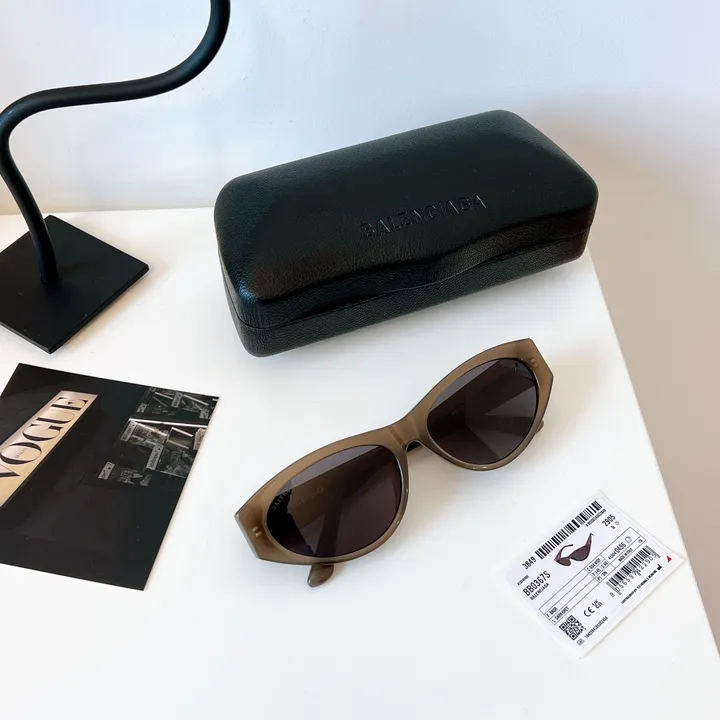 スーパーコピー バレンシアガ サングラス