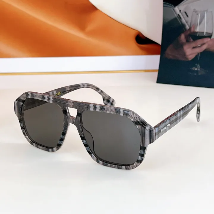 スーパーコピー バーバリー ス サングラス