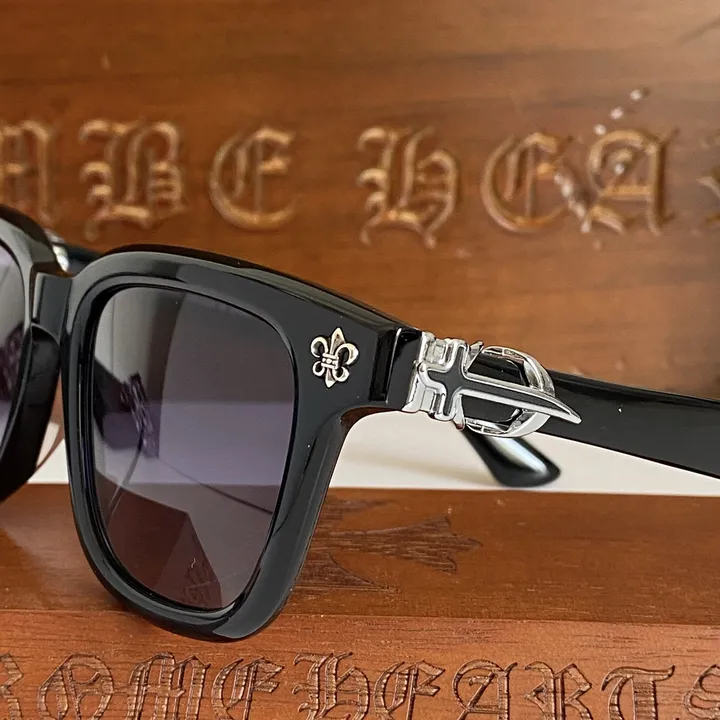 スーパーコピー クロムハーツ サングラス