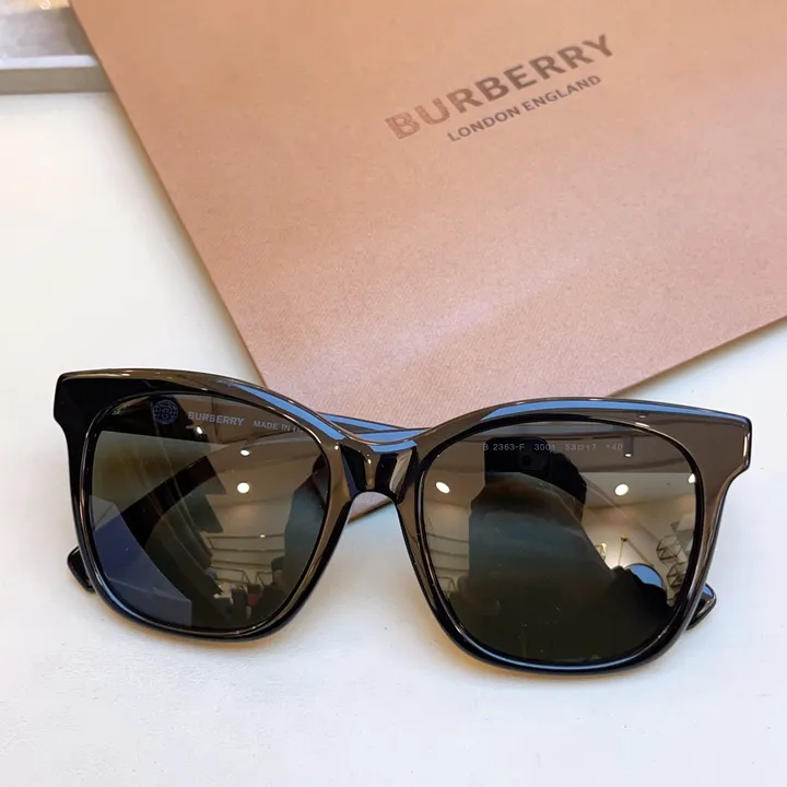 スーパーコピー バーバリー ス サングラス