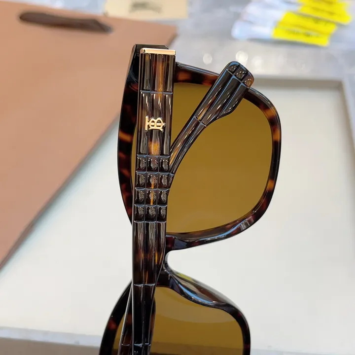 スーパーコピー バーバリー ス サングラス