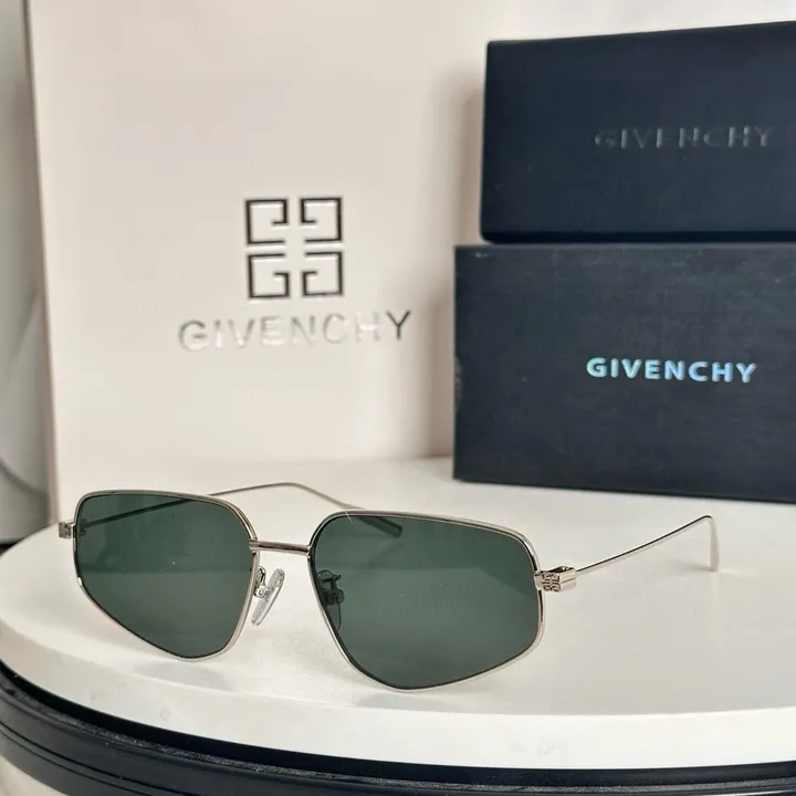 スーパーコピー バレンシアガ サングラス