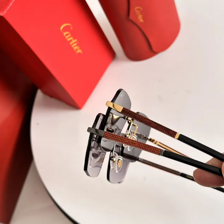 スーパーコピー カルティエ サングラス