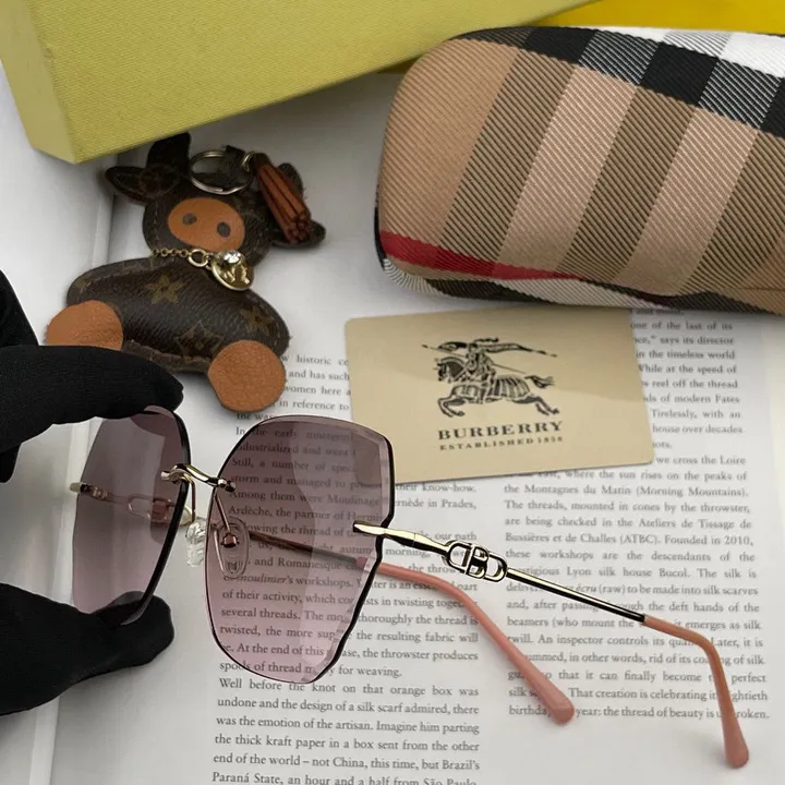 スーパーコピー バーバリー ス サングラス