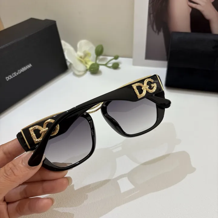 スーパーコピー ミュウミュウ サングラス