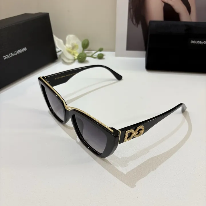 スーパーコピー ミュウミュウ サングラス