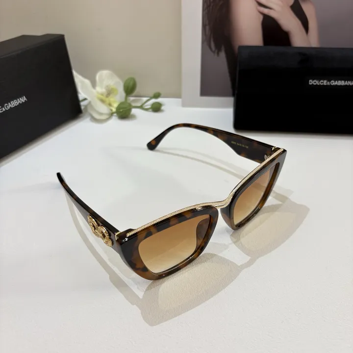 スーパーコピー ミュウミュウ サングラス