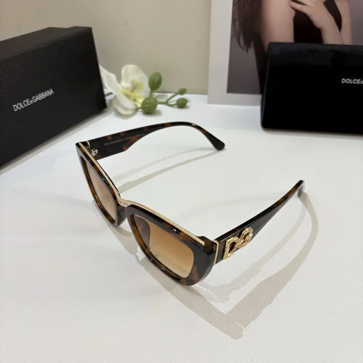 スーパーコピー ミュウミュウ サングラス