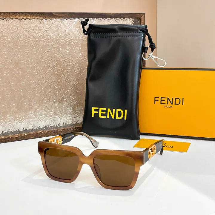 スーパーコピー フェンディ サングラス
