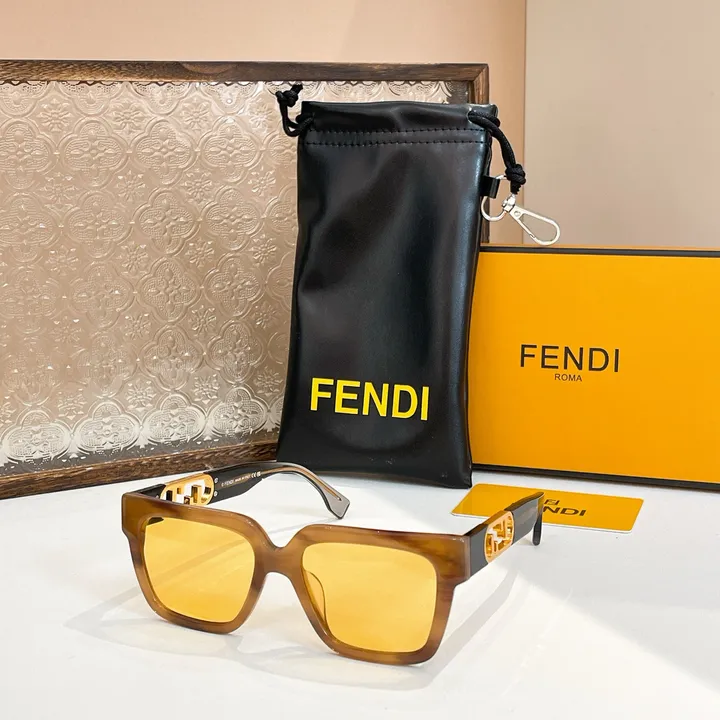 スーパーコピー フェンディ サングラス
