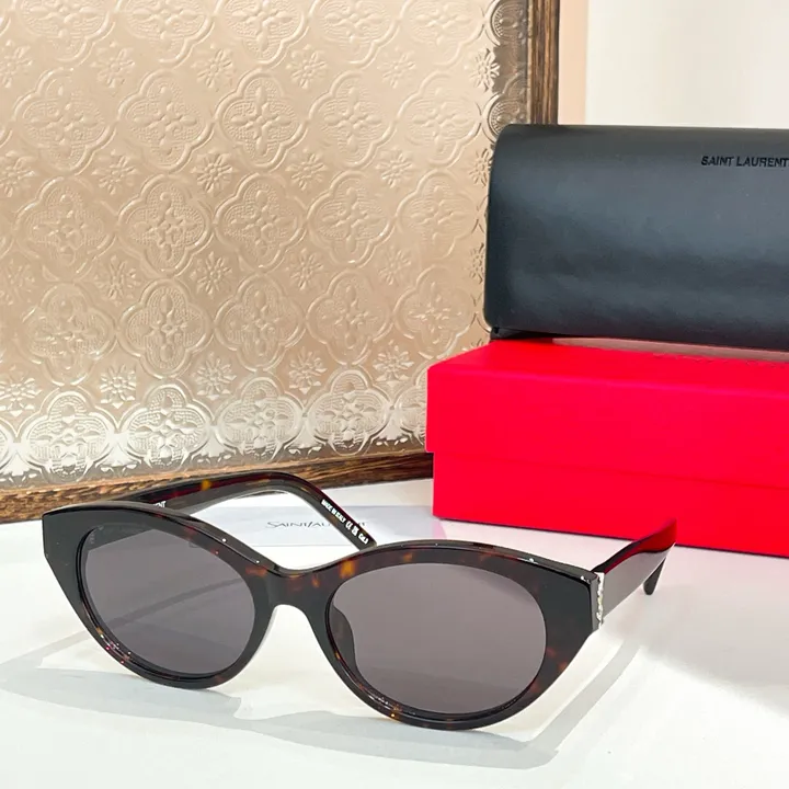 スーパーコピー ジバンシィ サングラス